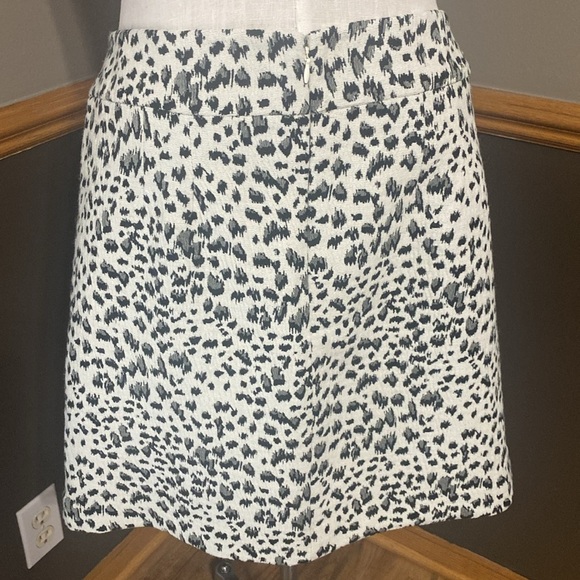 Loft black and cream Animal print skirt size 14 NWT - Picture 3 of 7